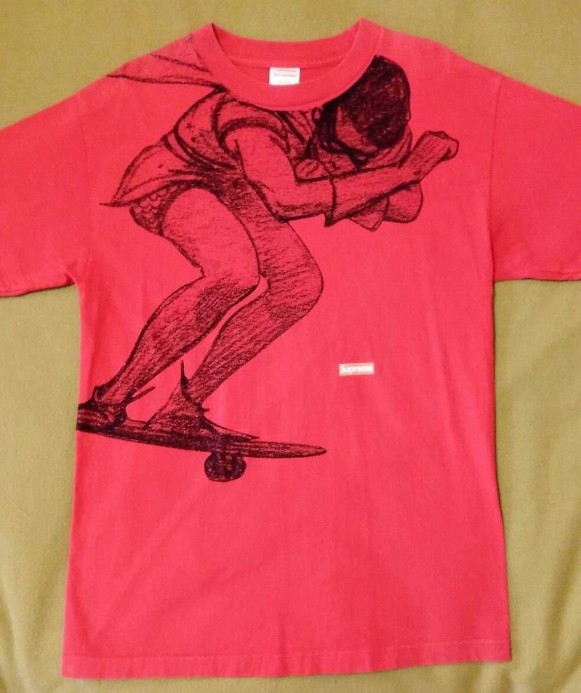 コレクション整理の為にSupremeの過去の名作Tシャツを出品させて頂きました！