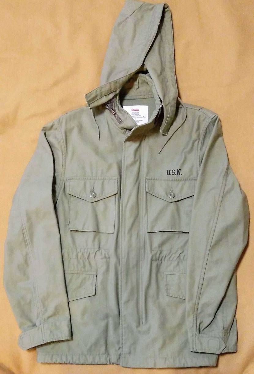 Supremeの過去の名作を出品させて頂きました！
これか