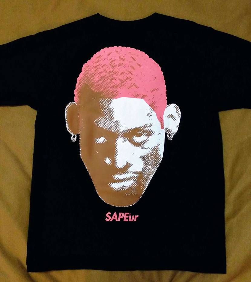 コレクション整理の為、これからの季節にピッタリのSAPEurのTシャツを出品させ