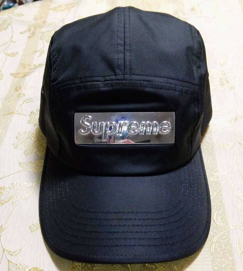 コレクション整理の為、SupremeのCAPを出品させて頂き