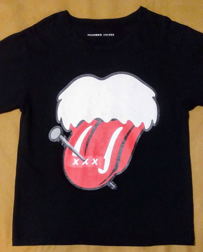 ゴッドセレクションのTシャツ出品させて頂きました！
格安に
