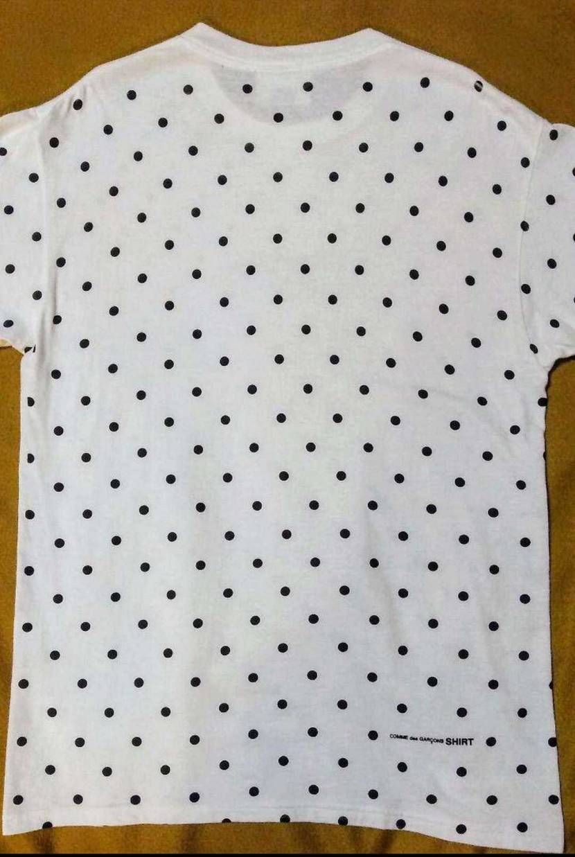 Supreme×ギャルソンのTシャツ出品させて頂きました！