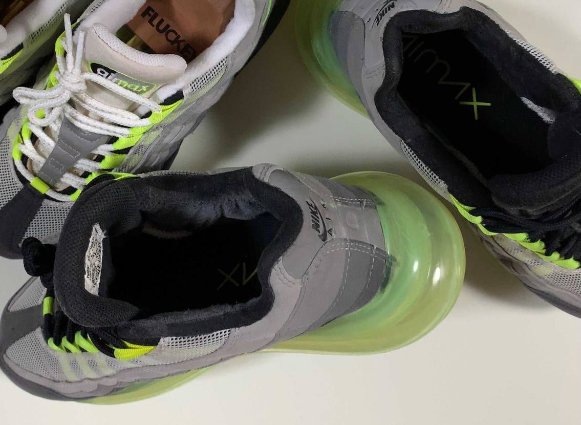 12/17 イエグラ買えなかった😭
95'airmax95original