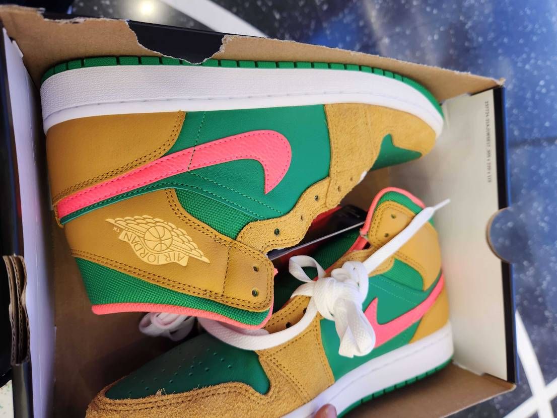 これにはどんなパンツがいいでしょうか？