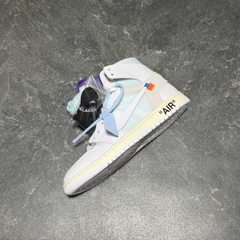 堪んねぇ🤤
ほんとカッコよすぎる
黒タグ・紙タグ関係外したのであとはラップし