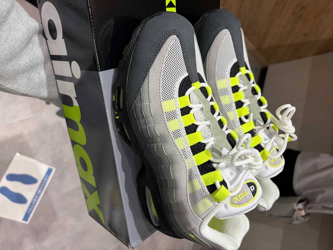 職場近いのでABCGSにフラーっとよったら既に20人並んでて
その後10人くら