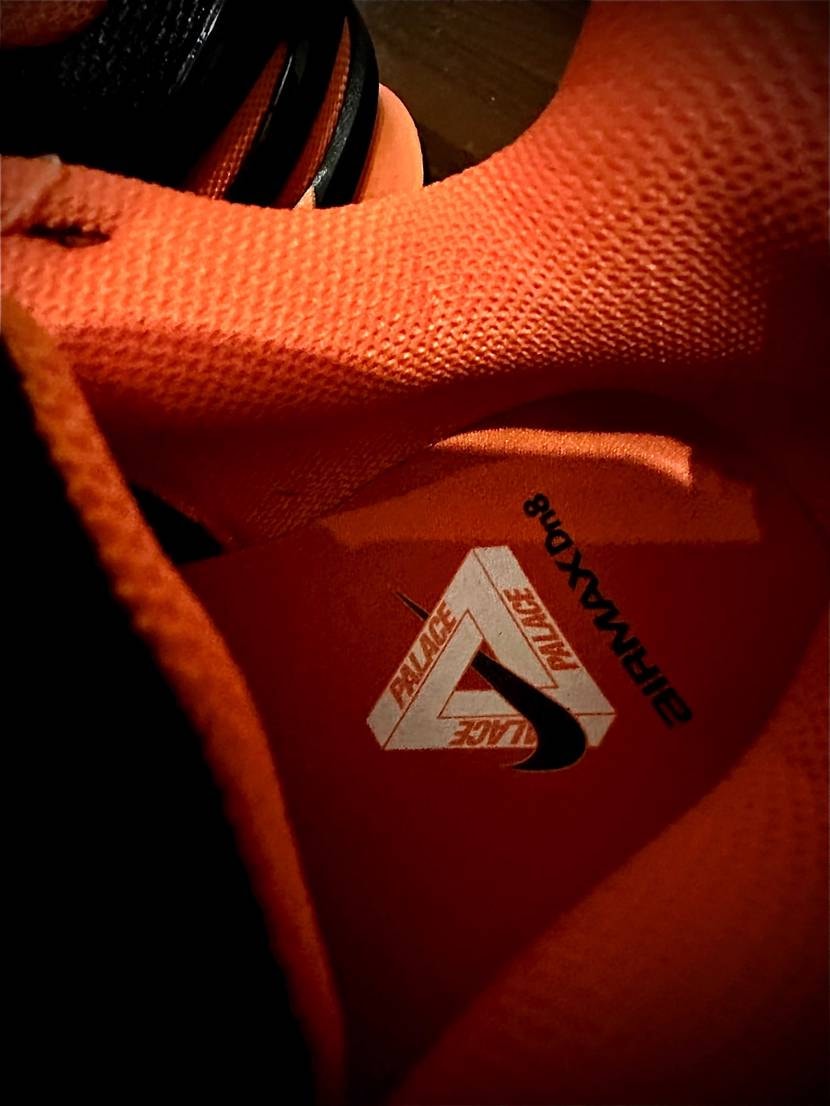 DN8シリーズはこれで3足目ですが、アッパーはインラインのカ