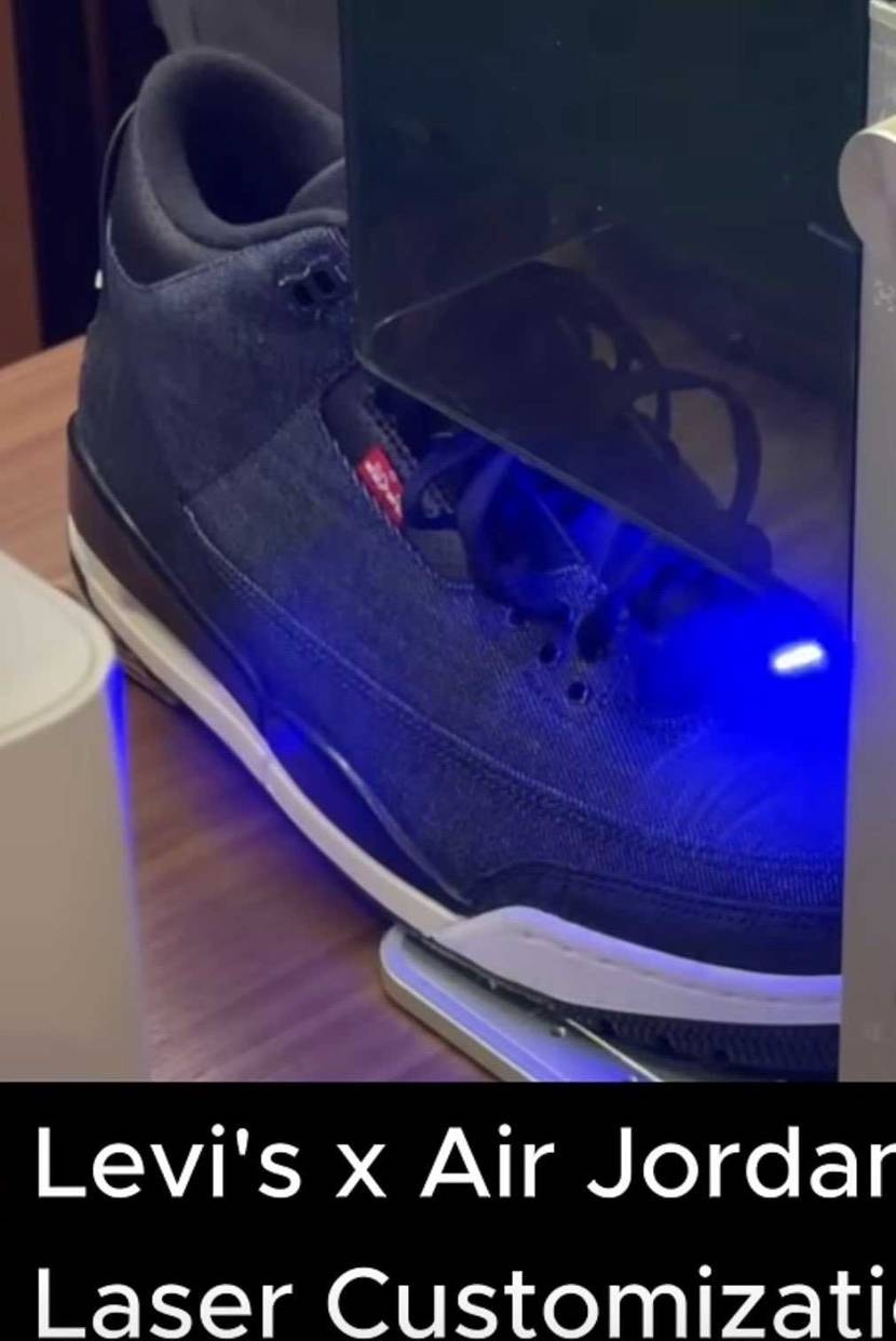 シカゴのお店いいですね👀
バーシティジャケットもあるし、A