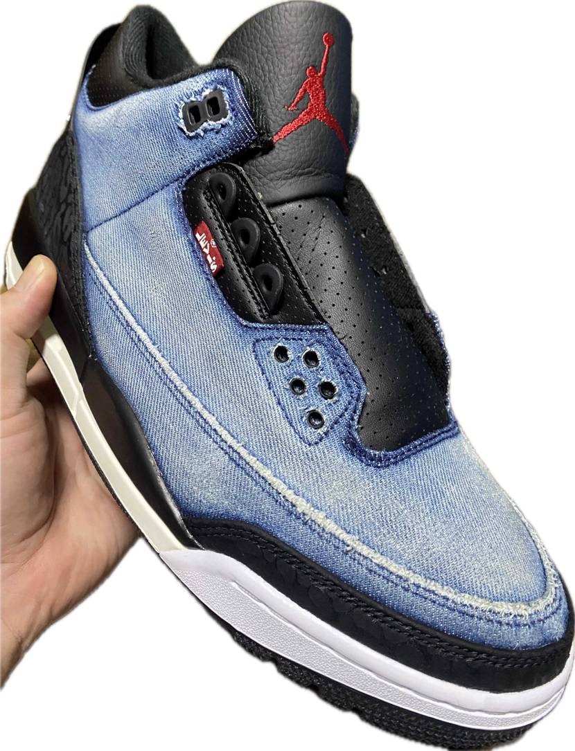 カスタマイズされてる方の投稿を見て
感化され自分もカスタム