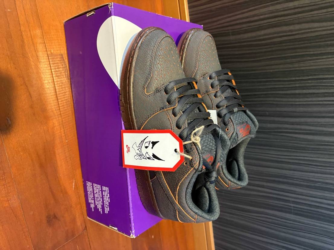 初sb dunk!

色が好みで安かったので購入。

いろいろギミックや