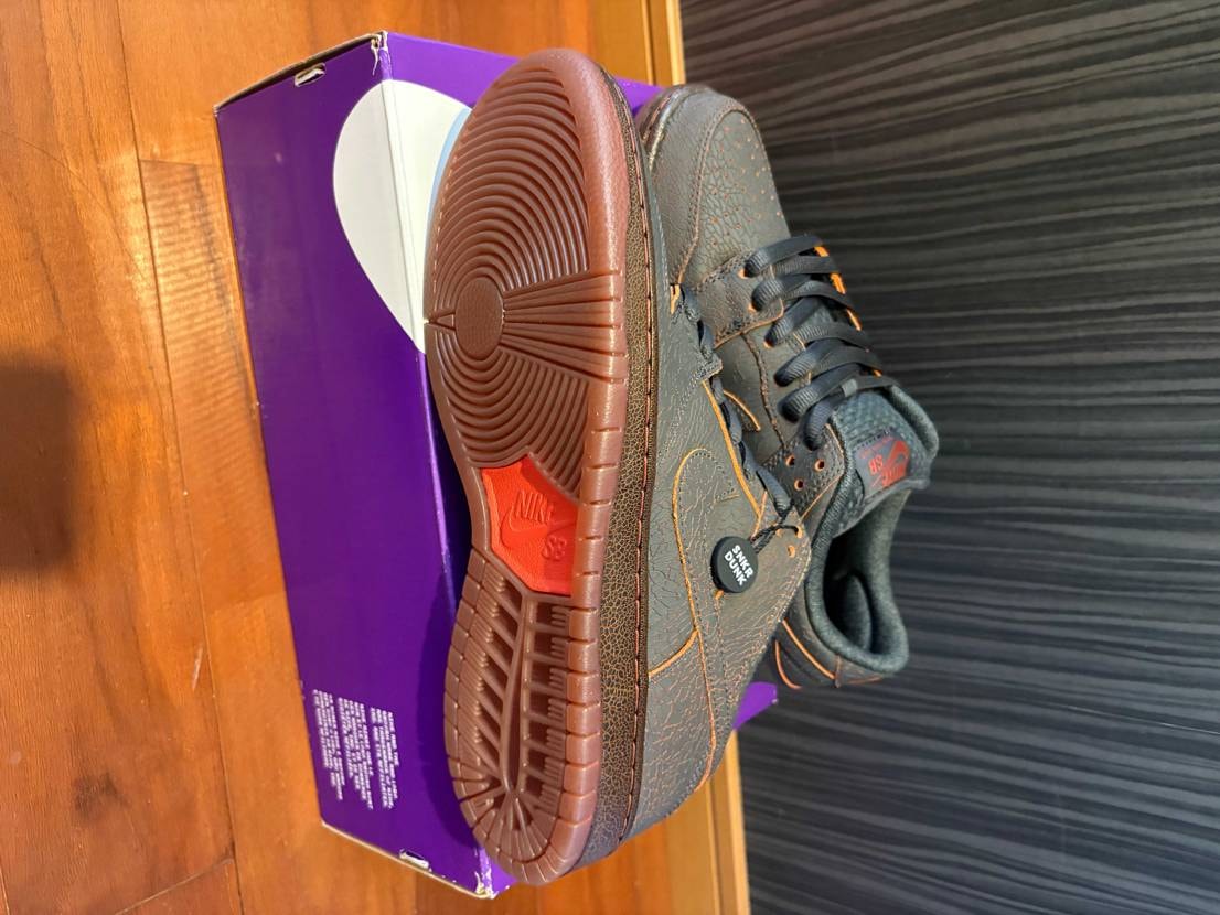 初sb dunk!

色が好みで安かったので購入。
