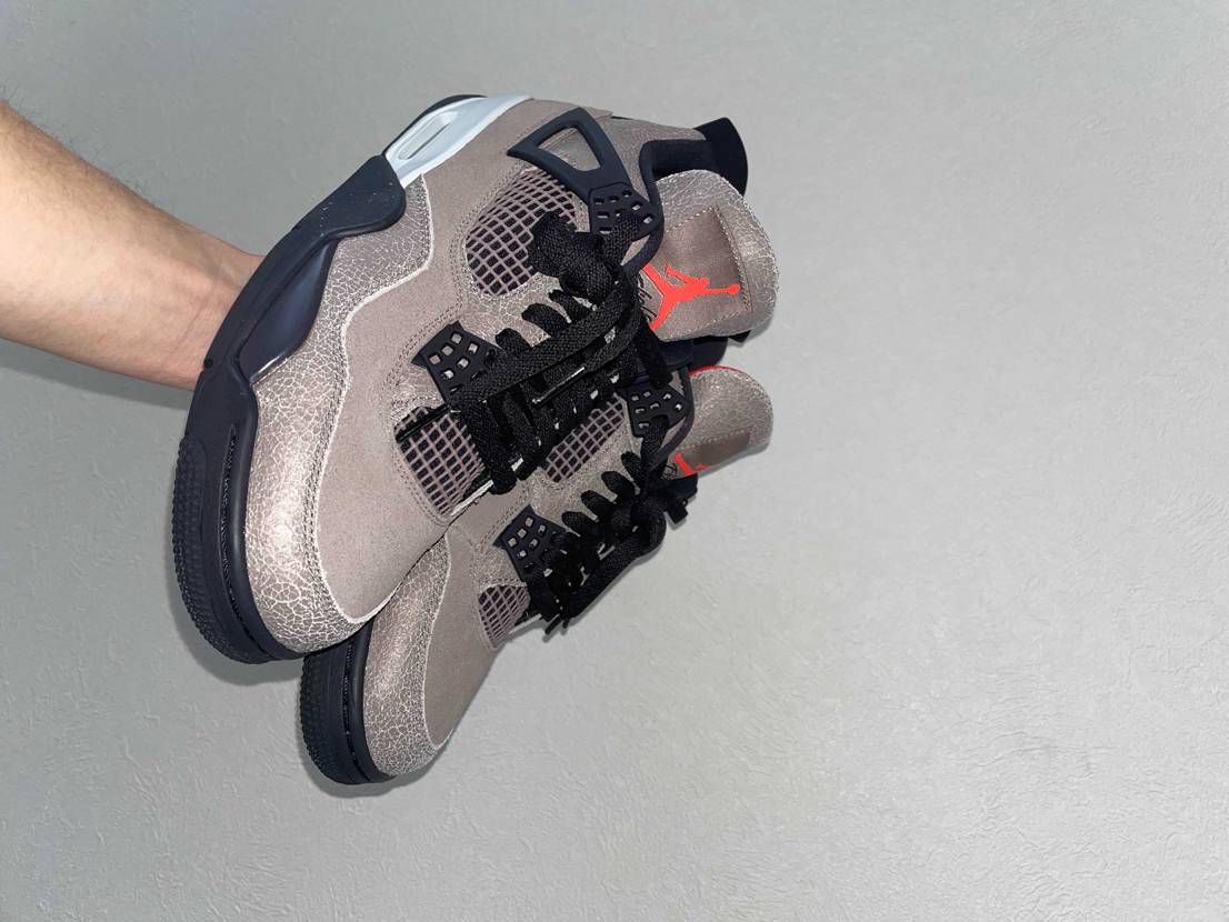 aj4のトープヘイズめっちゃ渋くて好きです！
茶色系統で揃えたコーデできるのい