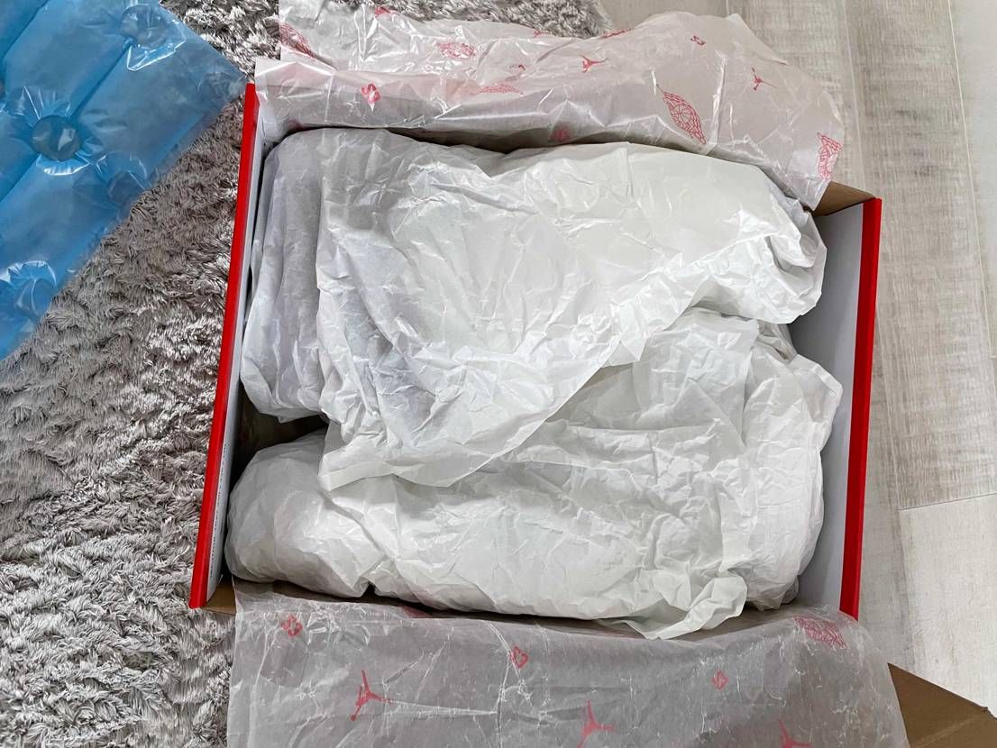 ジョージタウン購入したんだけどこのシワシワのやつはデフォルトですか？ちなみに中華