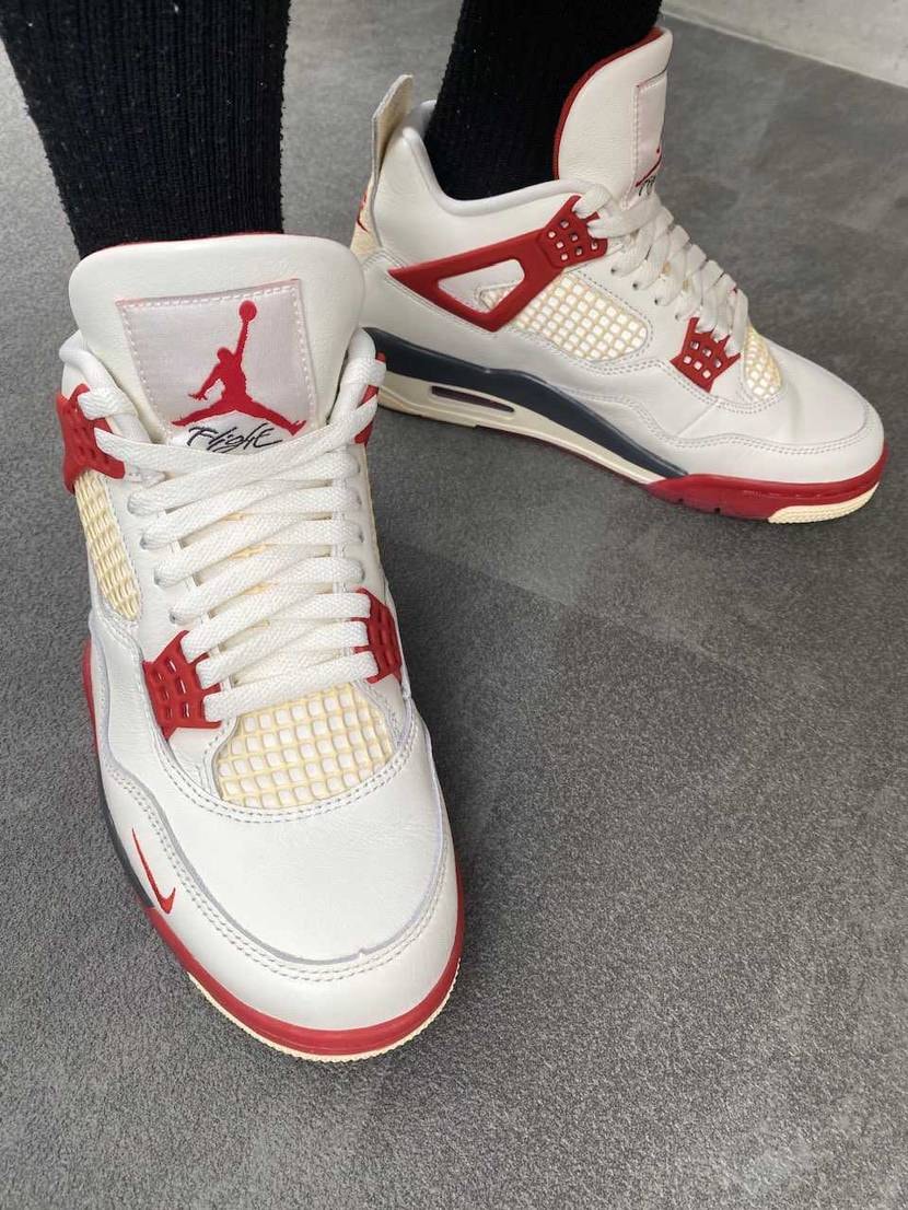 みなさんこんばんわ🤗
雨ではなかったのでナイジェルAJ4⚪️🔴
相変わら