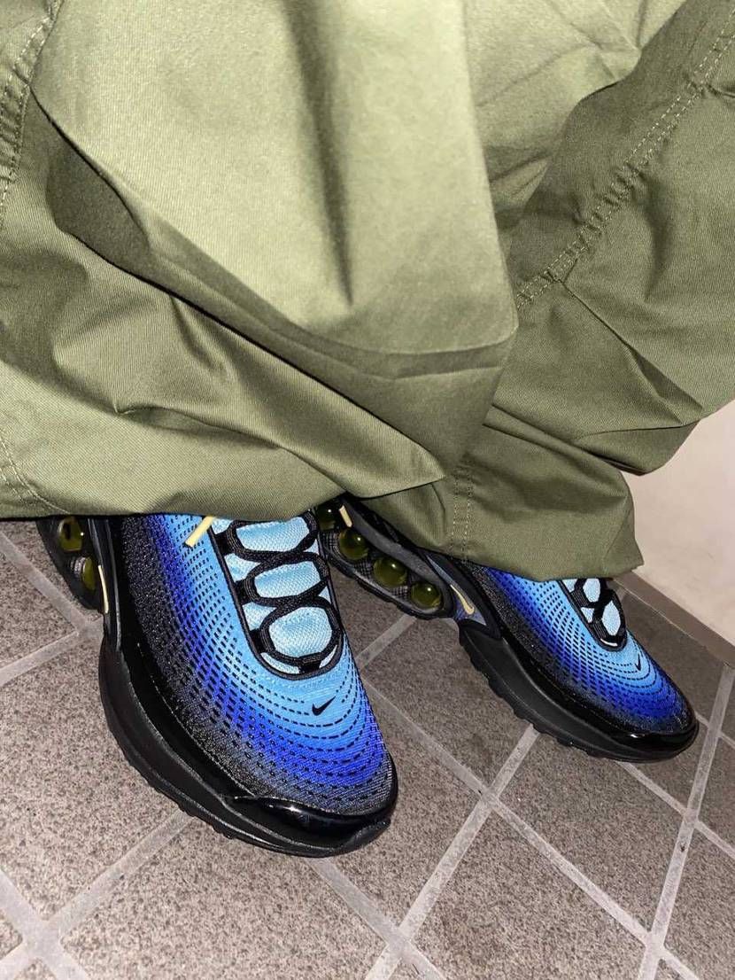 さっそく履き下ろしました👟
エアマックスDNは靴🪢ほどけやすいので
オー