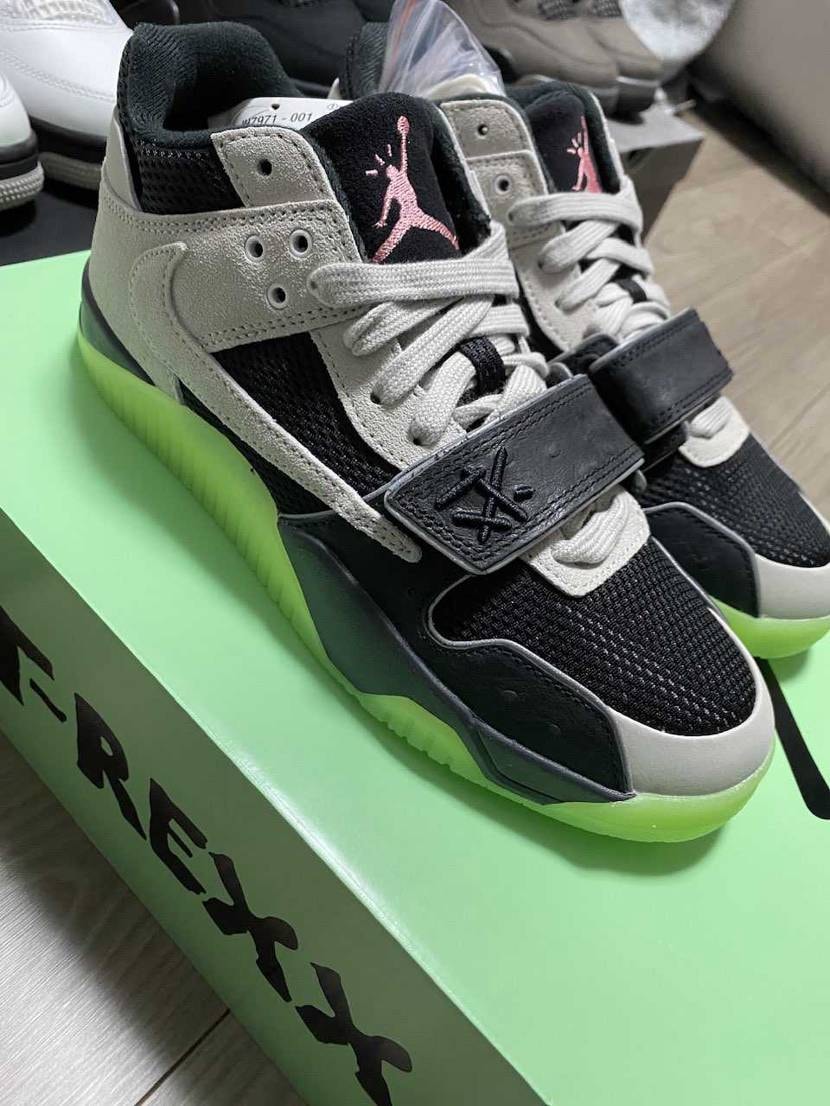 みなさんこんばんわ🤗
履き納め👟をみなさんが選ばれている中