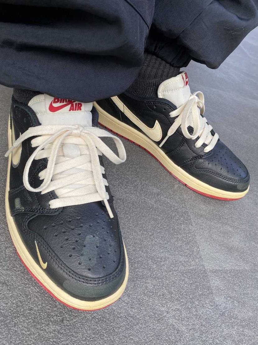 みなさんこんばんわ🤗
めちゃくちゃ乗り遅れてますが
ナイジェルAJ1履き下ろ
