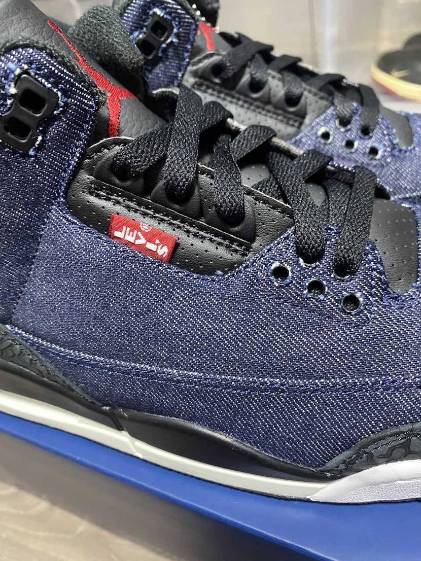 みなさんこんばんわ🤗
無事にLevi'sAJ3到着しました