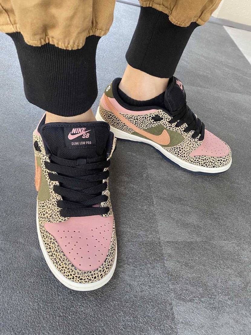 みなさんこんばんは🤗
春待ちでずっと開けてなかったこの一足☘️
ついに履き下