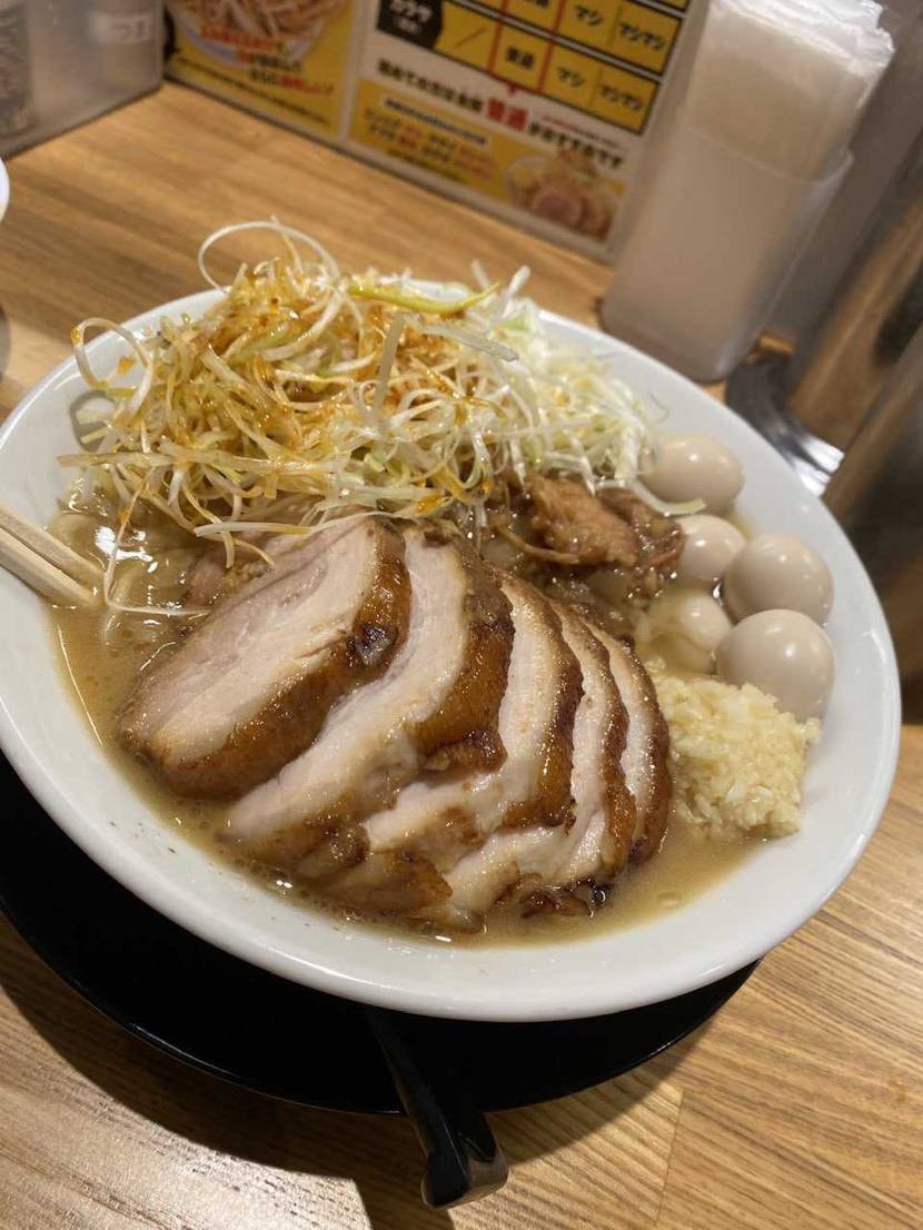 みなさんこんばんは🤗
近くにROYCE'の移動販売車が来て