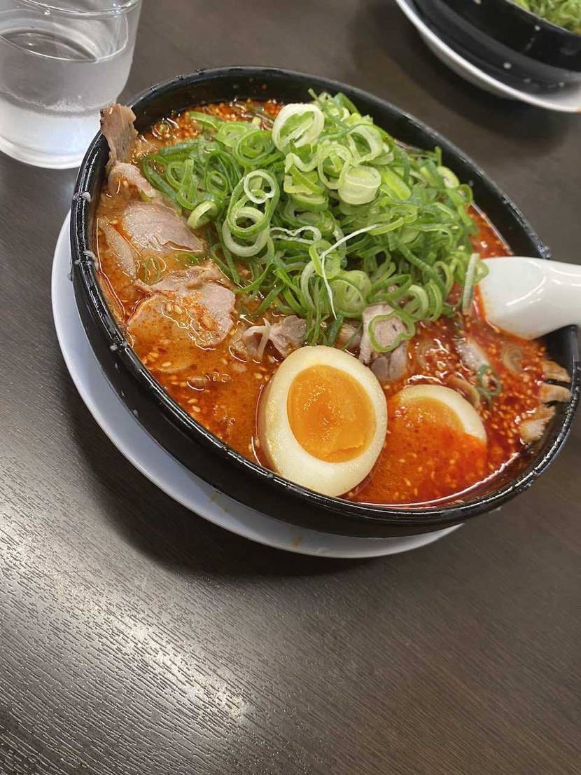 みなさんこんばんは🤗
春待ちでずっと開けてなかったこの一足