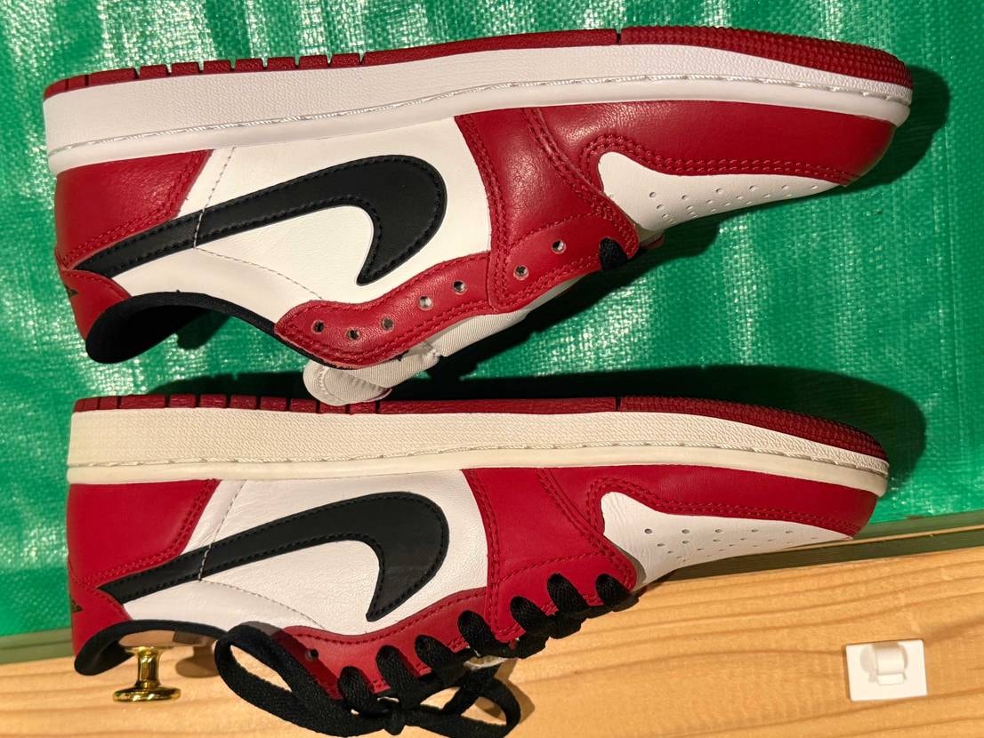 やはり2016の方がシュッとしててカッコイイなぁ。