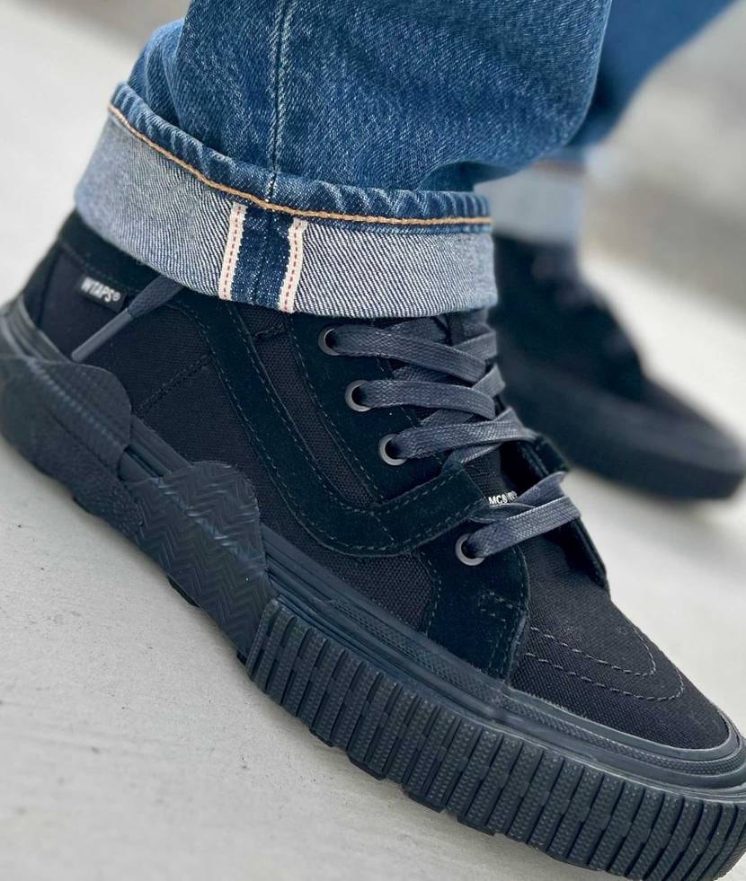 
おはようございます☀️

年末、公式🐿️で購入した👟