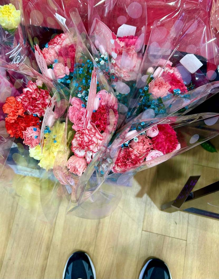 
皆さん、母の日💐ですよ〜〜🤟


日頃の感謝の気持