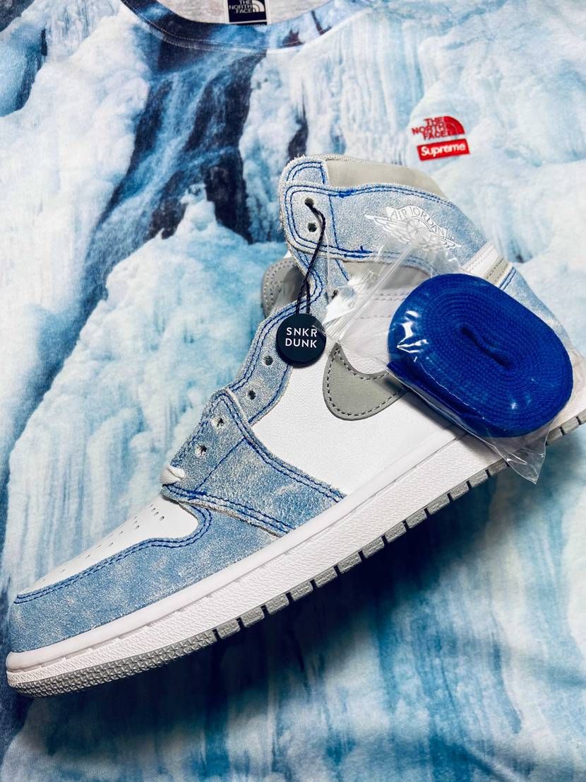 発売直後のポチリから．．．
肩の荷がおりました(笑
これのために水色系のトッ