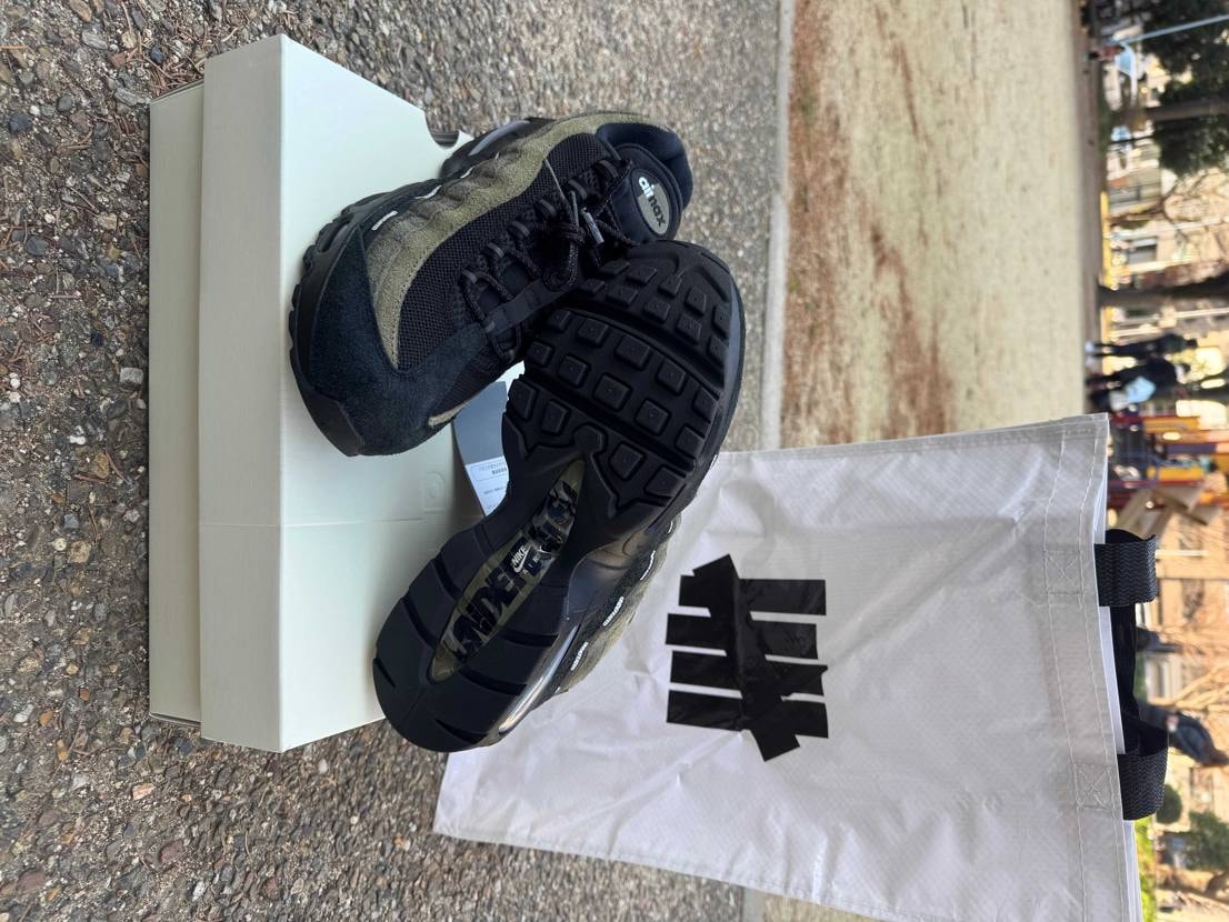 マジで最高！いろんな人達が話しかけてくれて、感謝してます。みなさん良いお年をお迎