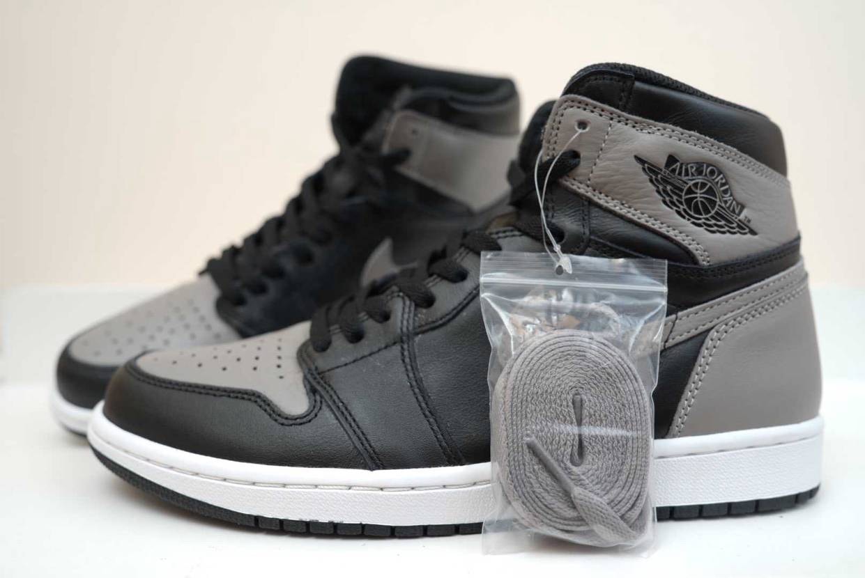 28cm
35800円
未使用品ですがボックスがありません
お探しの方いか