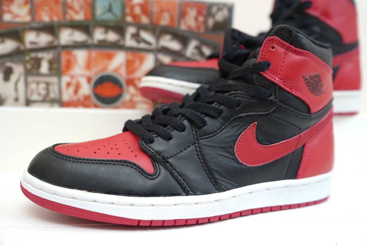 26.5cm
128000円
デッドストックの1994年モデルになります
