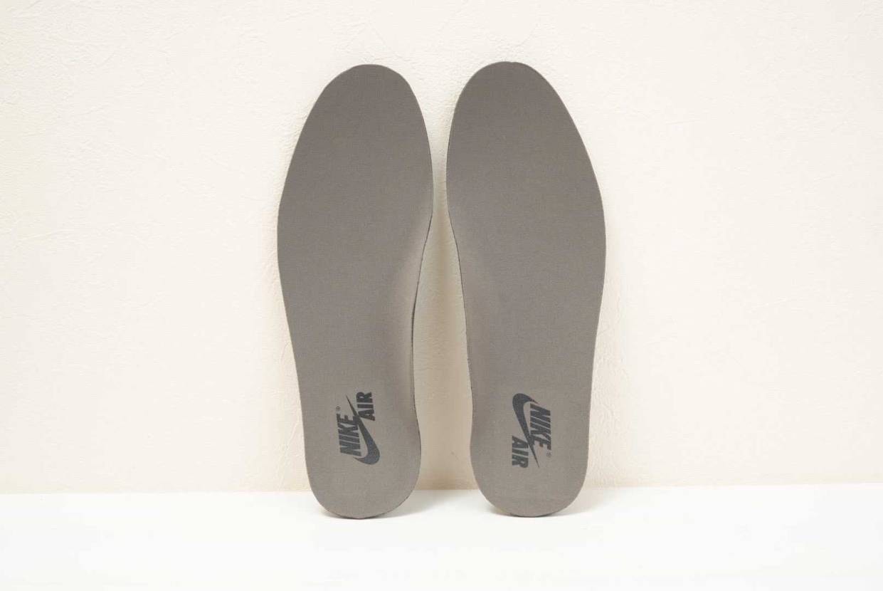 25.5cm
13800円

未使用品ですが、ボックス