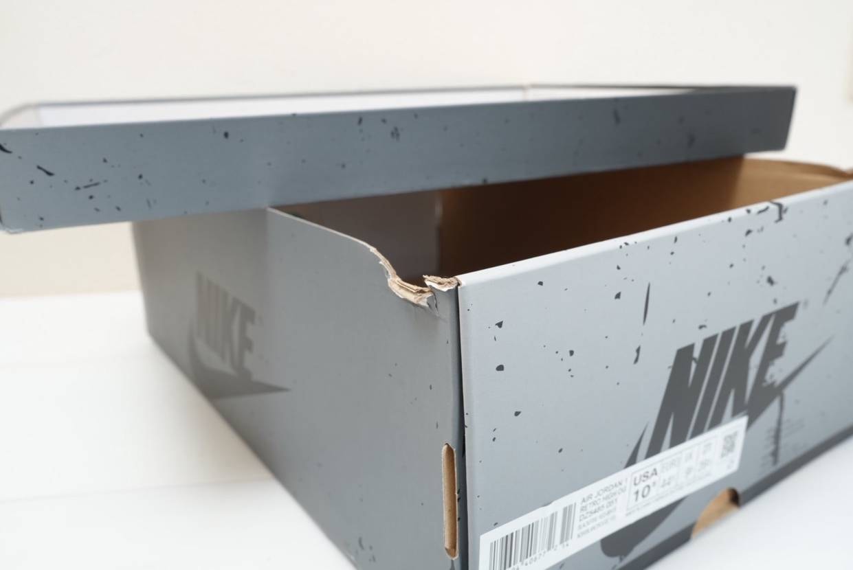 28.5cm
11480円

数ある商品からご覧頂きあ