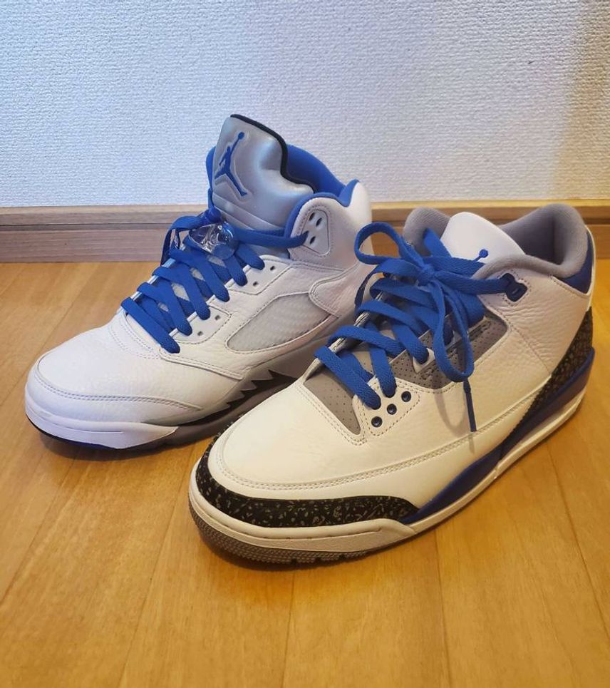 JORDAN5とJORDAN3のこのカラーは2つとも定価割れとるけど、いいスニー