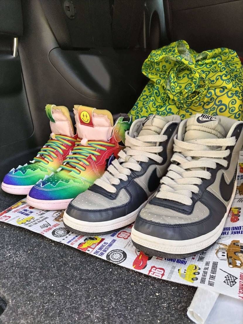 今回の旅のお供👟
ターミネーターは2003年物
2022の復刻に比べて、肉