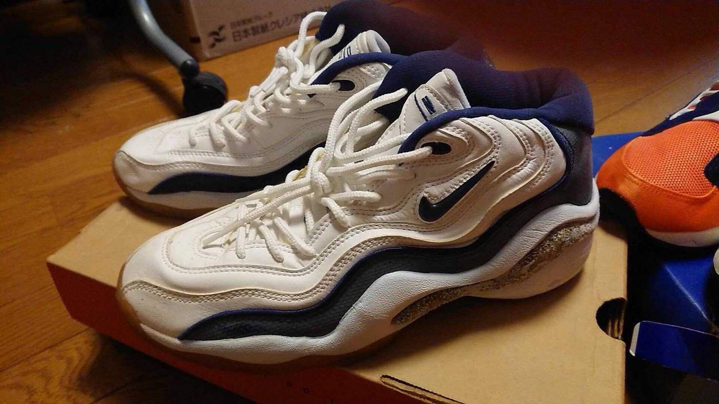 納戸から出した96のズームフライトオリンピックモデルとフューリーロード 新品だけ