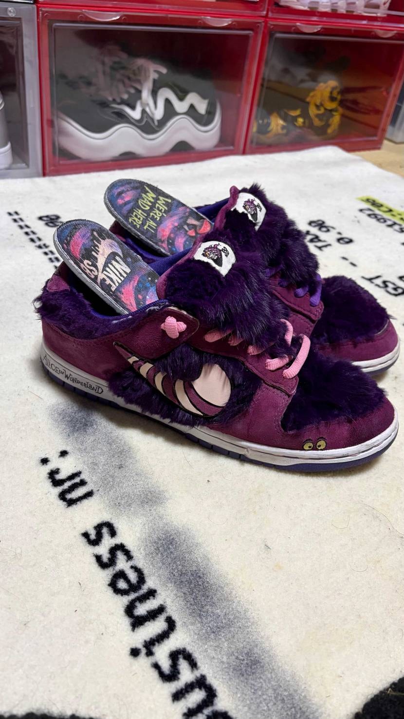 nike sb dunk low "Cheshire cat