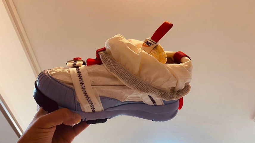 今更ながらやっとオーバーシューが手に入ったので分割作業👟👟
袋の方はこれか