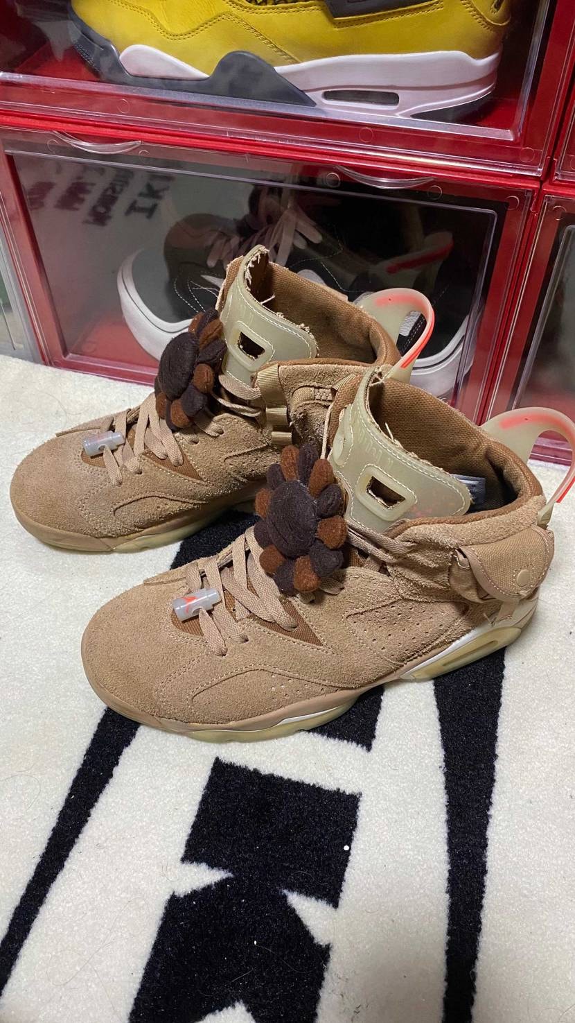 AJ1両方青に変更💡更に位置を1段上げましたー
AJ6の方