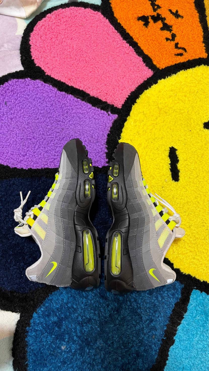 ビッグバブルも外れたことだしという事で97年製のイエグラを甦