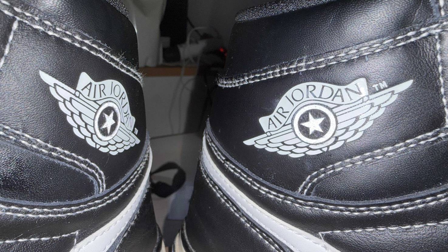 NIKE AIR JORDAN 1 High "CHUCK 