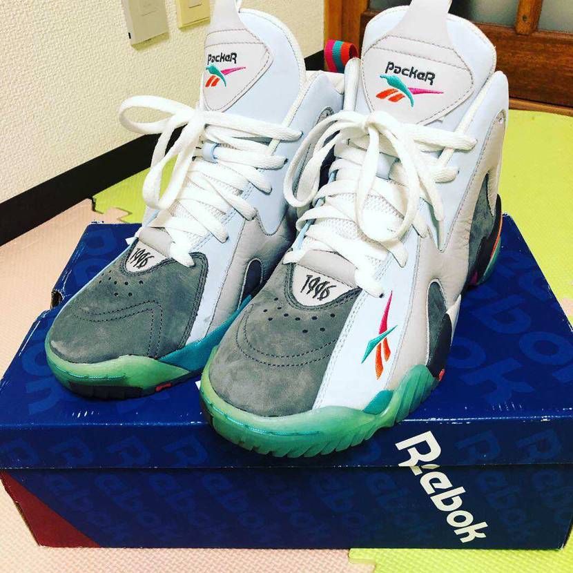 私を構成する4足ってことで、リーボック枠が少なかったので自分が持ってる中から＾＾