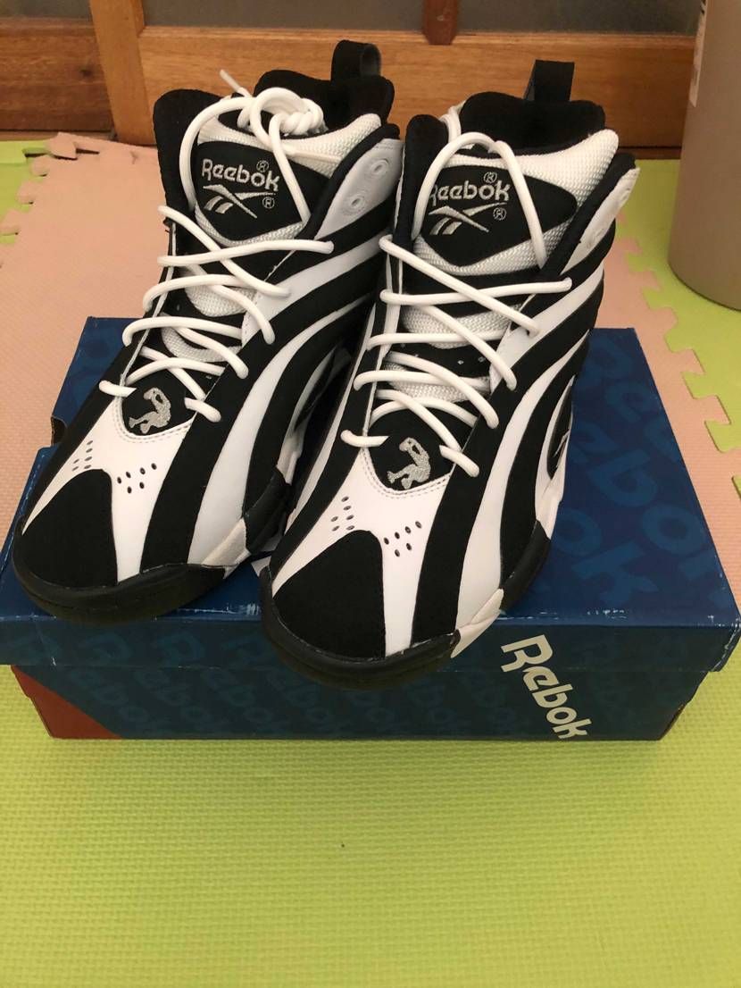 私を構成する4足ってことで、リーボック枠が少なかったので自分