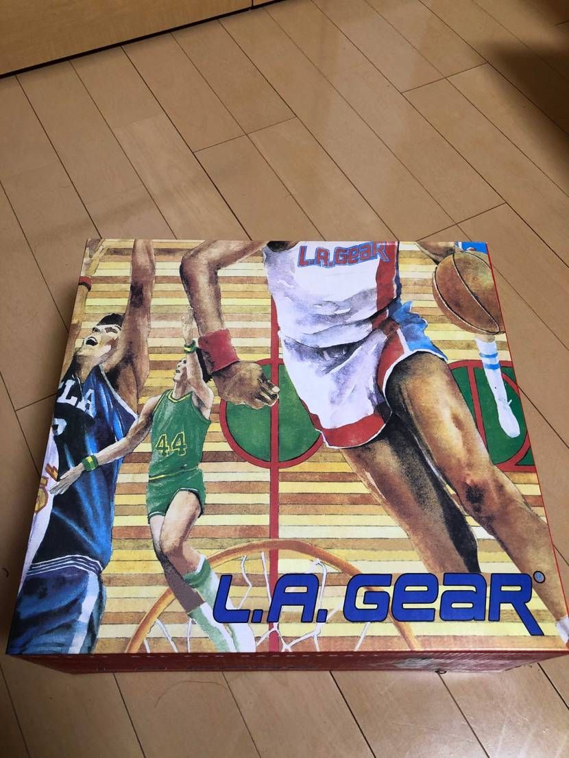 はるばるアメリカから香港経由で来ました
LA gear K