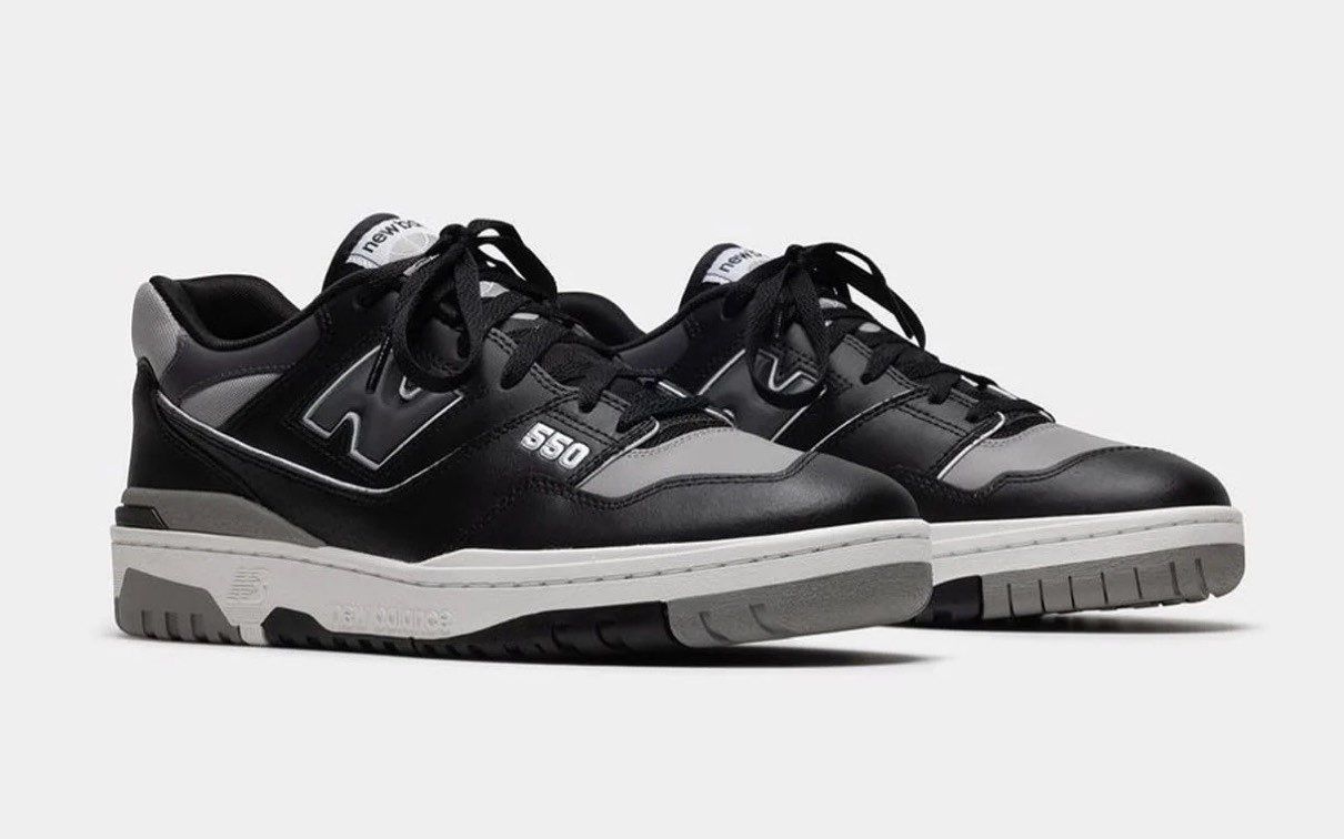 欲しいな
ソールが微妙にクリーム系の色なのか？