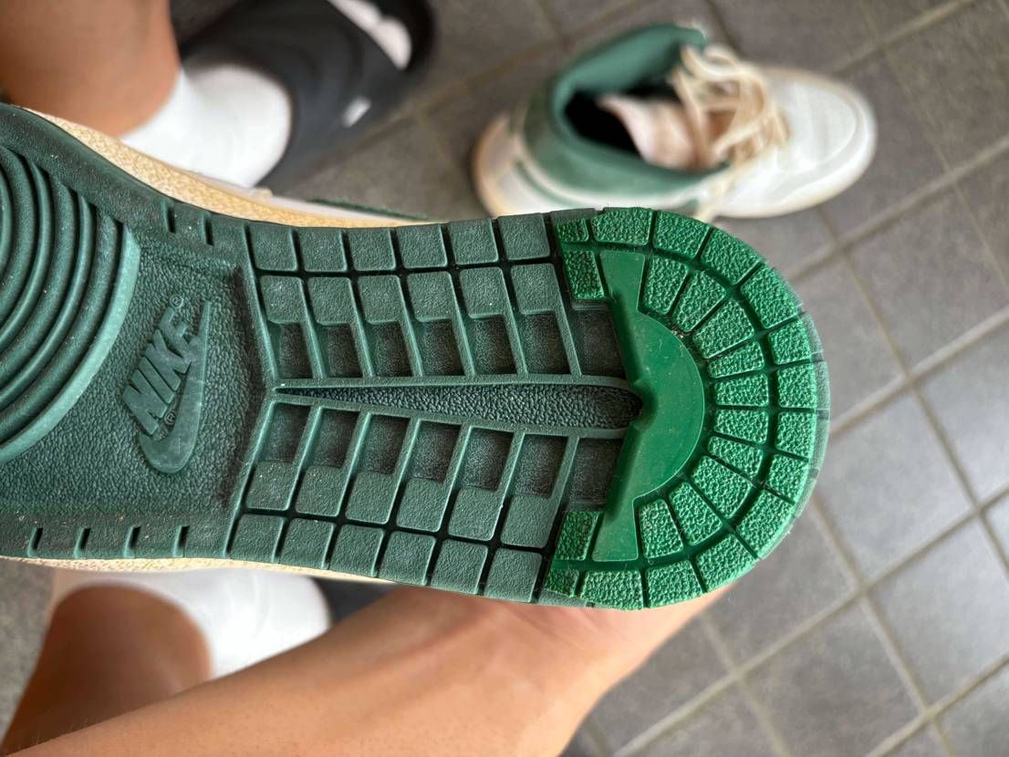 本日はアママのエアシップに Forefoot Heel Protector 守く