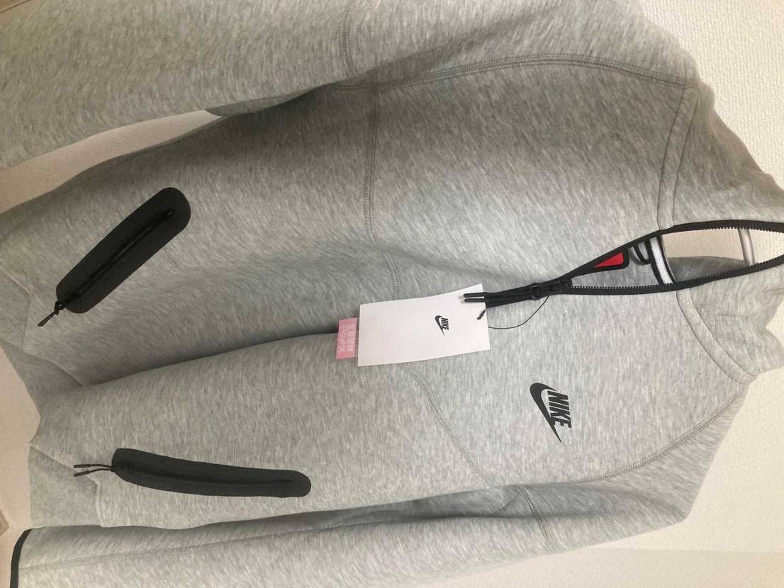 テックフリース安く買えた！
この時期にセールしてくれるのありがたい