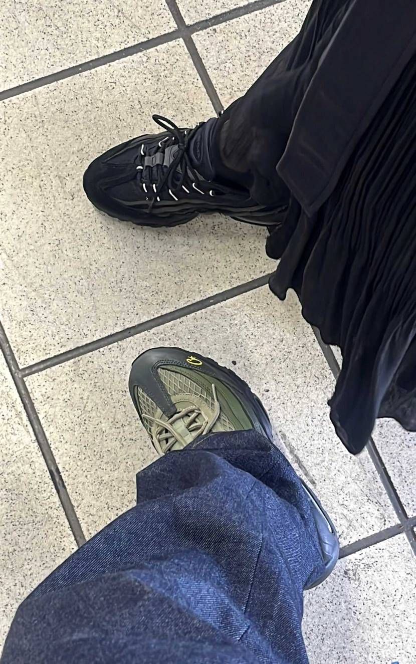 95👫
