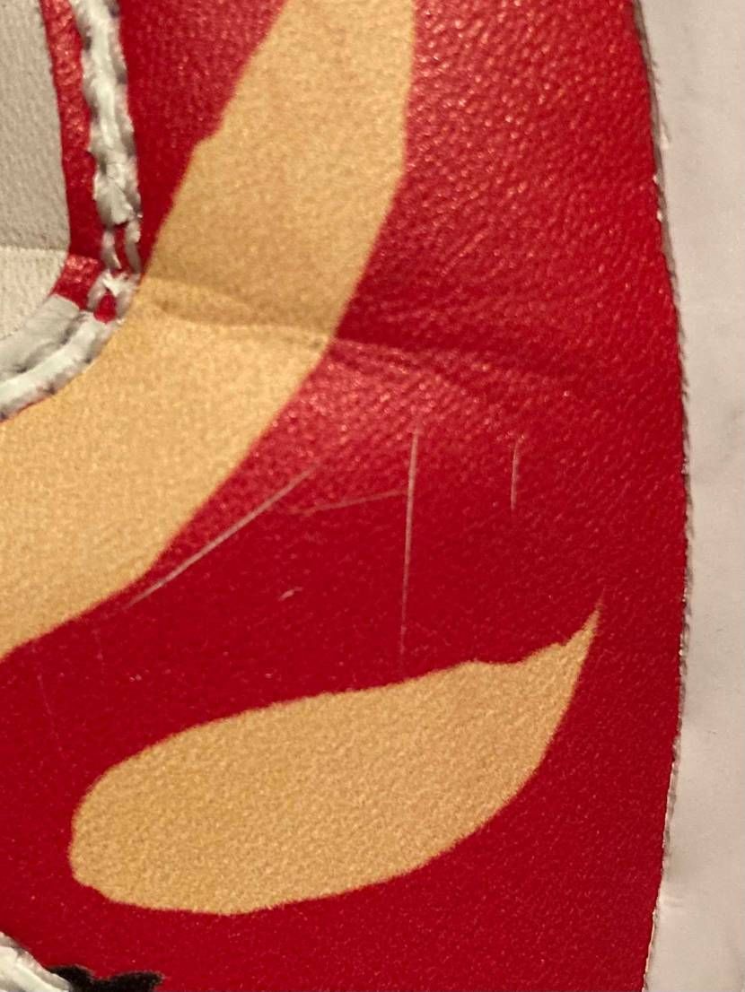 浅めに切っちゃったんですがこれ以上悪化しないように固めたり傷を目立たなく出来るよ